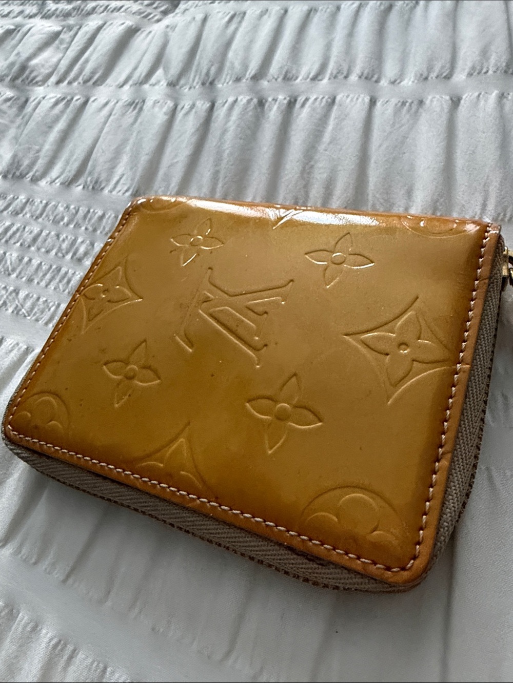 Vintage Louis Vuitton Vernis Monogram Zip Wallet